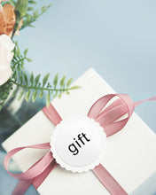 Load image into Gallery viewer, POLONO 2" White Circle Direct Thermal Labels, Self-Adhesive Thermal Stickers Labels, Thermal Printer Labels for Address, Shipping, DIY Design, Code, Compatible with Munbyn, Zebra, Rollo (750 Labels)